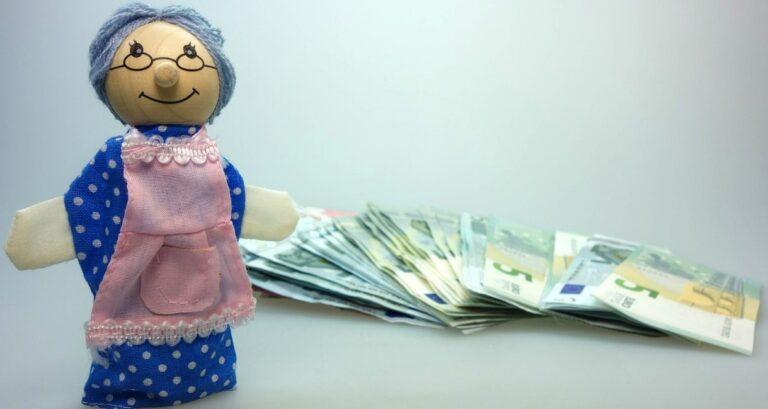 KISLÉPTÉK javaslatok a hatósági-, és eljárási díjak csökkentésére