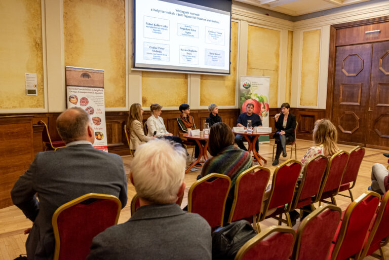 Sikeresen lezajlott a „Termelői piac a XXI. században – Fókuszban a védjegyek” című szakmai rendezvény