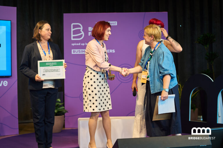 Bridge Üzleti Közösség Díjban részesült a Kislépték Egyesület!